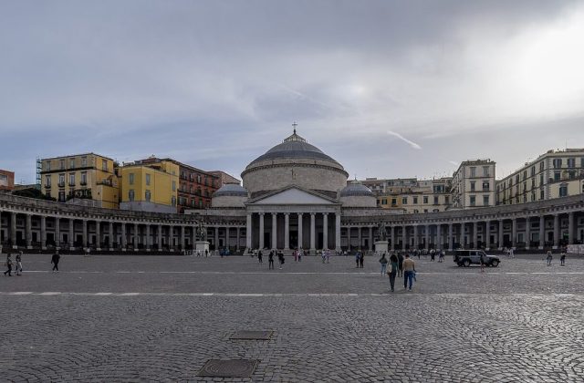 San Francesco di Paola, Naples